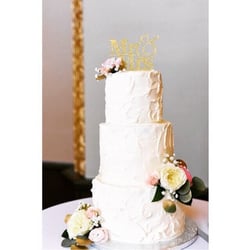 Lovee's Cakes - Smeared cake