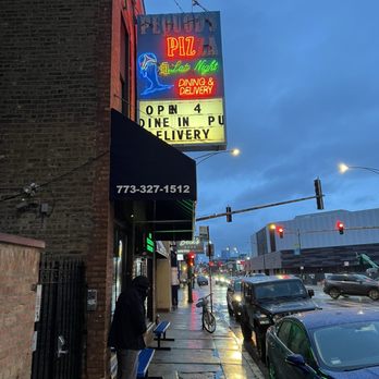 Pequod's Pizza - Pizza Near Me - Chicago, Illinois Pequod's Pizza - Pizza Near Me - Chicago, Illinois