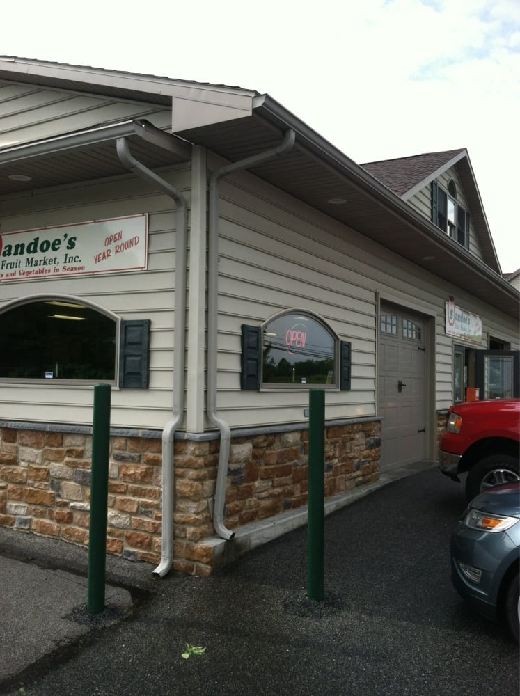 SANDOE’S FRUIT MARKET Updated September 2024 304 Carlisle Rd