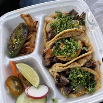 Tacos La Cochinita - Tacos Near Me - Tracy, California Tacos La Cochinita - Tacos Near Me - Tracy, California