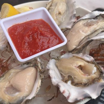 Three's Bar & Grill - Oysters - Asian Fusion Near Me - Kihei, Hawaii Three's Bar & Grill - Oysters - Asian Fusion Near Me - Kihei, Hawaii