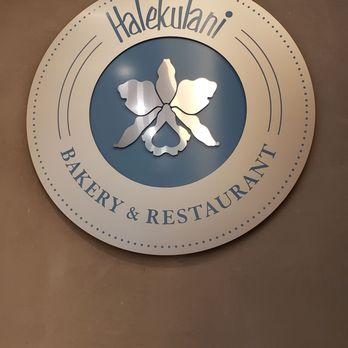 Halekulani Bakery - Bakeries Near Me - Honolulu, Hawaii
