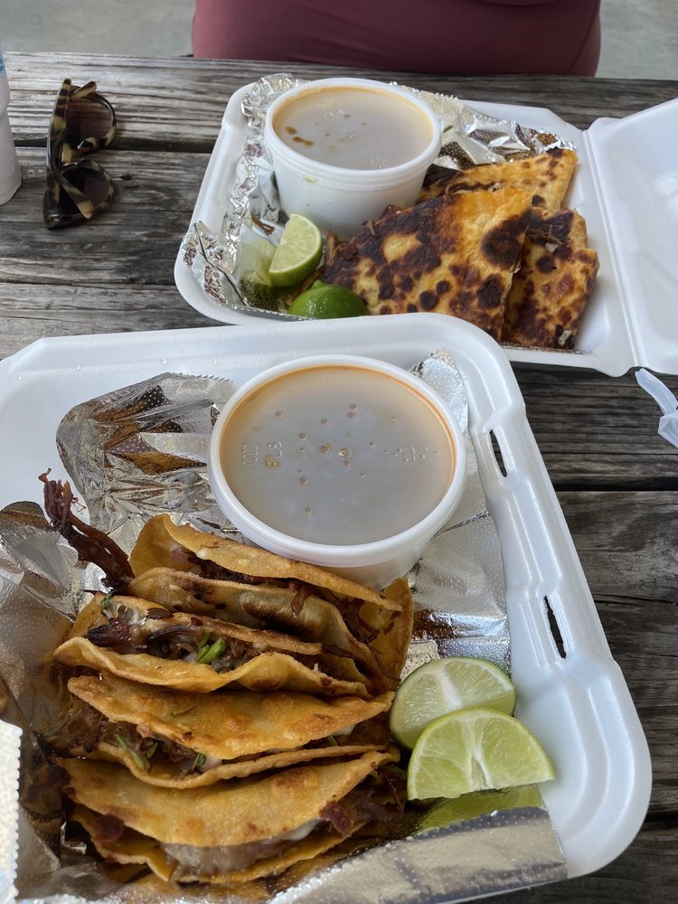 La Birria Superb