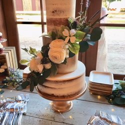 Blue Horse Bakery - My beautiful wedding cake