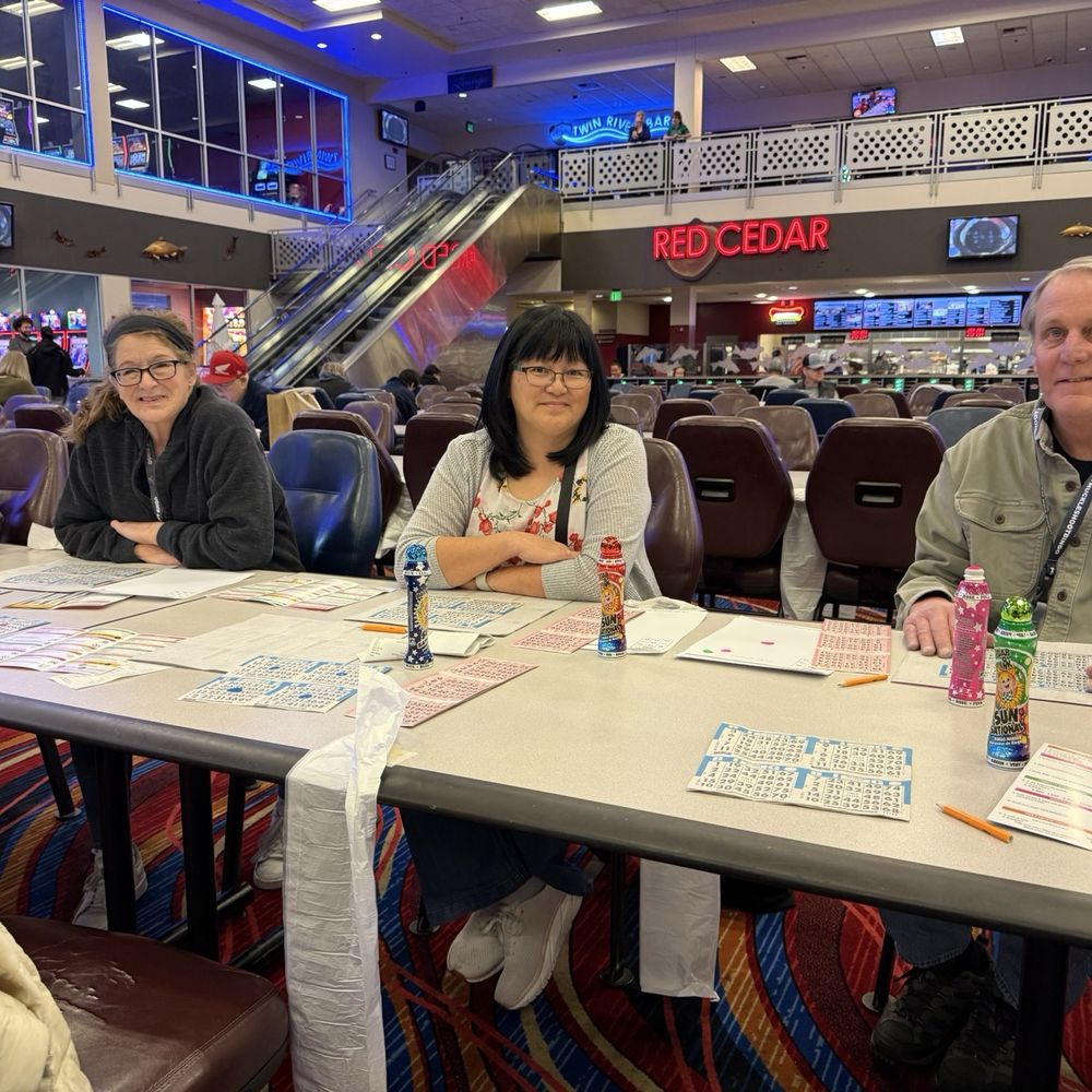Celebrating my bday in Muckleshoot playing bingo. Celebrating my bday in Muckleshoot playing bingo.