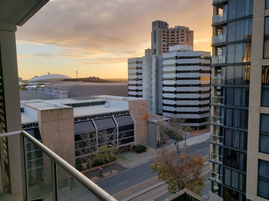 Oaks Adelaide Embassy Suites by null