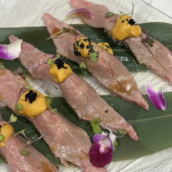 Sushi Private Catering - A5 Wagyu Beef w/ Uni and Caviar - Personal Chefs Near Me Sushi Private Catering - A5 Wagyu Beef w/ Uni and Caviar - Personal Chefs Near Me