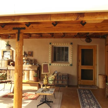 Paca de Paja Bed & Breakfast - Back porch - Bed & Breakfast Near Me - Tucson, Arizona Paca de Paja Bed & Breakfast - Back porch - Bed & Breakfast Near Me - Tucson, Arizona