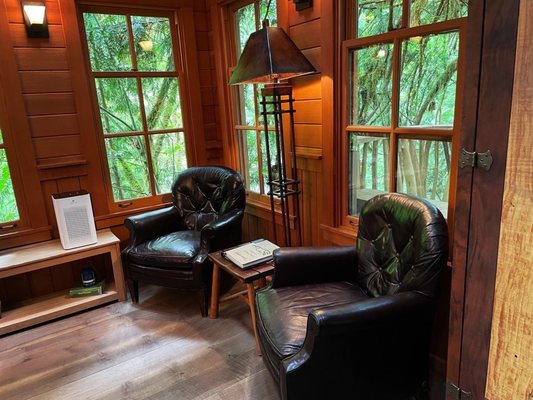 TreeHouse Point by null