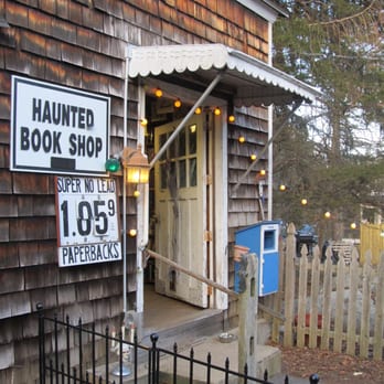 The Book Barn - Haunted Book Shop - Used Bookstore Near Me - Niantic, Connecticut