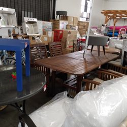 International Discount Outlet
