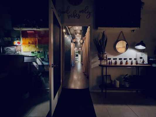 Drip Box | Medical Grade Full-Spectrum Infrared Sauna Studio