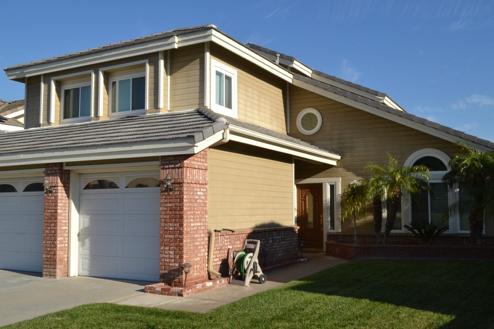 Slide of California Showcase Construction