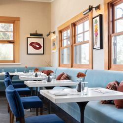 Norman at Skyview Los Alamos - Indoor Seating