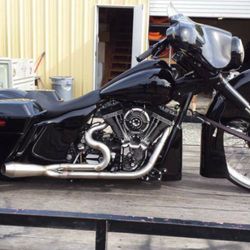 Darkside Customs