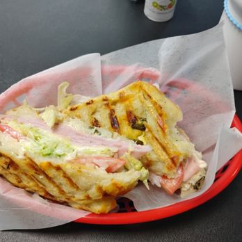 Lucy’s Bionicos - Food Delivery Services Near Me - Clinton, Oklahoma Lucy’s Bionicos - Food Delivery Services Near Me - Clinton, Oklahoma