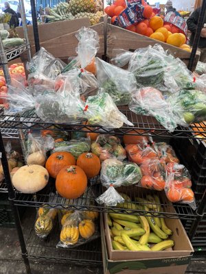 Monterey Market by null