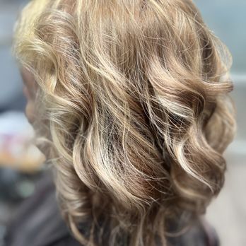 Halen’s Hair Studio - Just a beautiful style and color! Love it - Hair Stylists Near Me - Lakewood, California Halen’s Hair Studio - Just a beautiful style and color! Love it - Hair Stylists Near Me - Lakewood, California