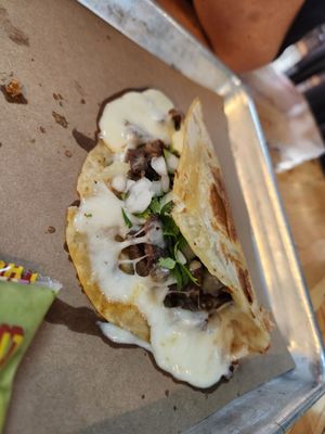 Chilangos Tacos by null