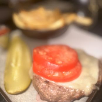 Wren - Burger - Cocktail Bars Near Me - Tysons, Virginia Wren - Burger - Cocktail Bars Near Me - Tysons, Virginia