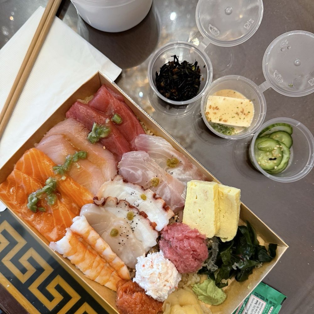Akami Sushi - Chirashi - Sushi Bars Near Me - Arcadia, California Akami Sushi - Chirashi - Sushi Bars Near Me - Arcadia, California