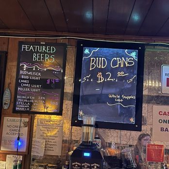 Crest Lounge - Lounges Near Me - Temple City, California