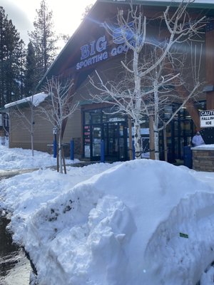 BIG 5 SPORTING GOODS - Updated December 2024 - 19 Photos & 44 Reviews