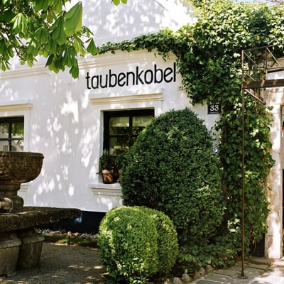 taubenkobel by null