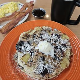 Granola Pancakes