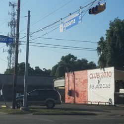 Club 3710 - I have 3710 reasons to return to this place