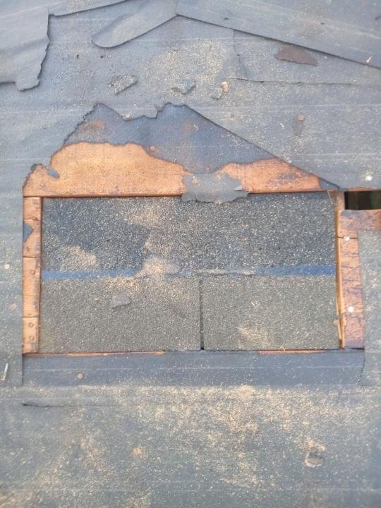 Slide of Jorge O&G Roofing and Construction