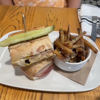 Boca - Boca cubano - Cuban sandwich with fries - Bars Near Me - Winter Park, Florida Boca - Boca cubano - Cuban sandwich with fries - Bars Near Me - Winter Park, Florida