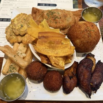 Havana Grill - Sampler Platter - Cuban Near Me - San Diego, California Havana Grill - Sampler Platter - Cuban Near Me - San Diego, California