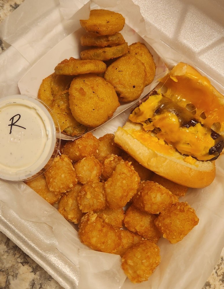 THE HOT DOG KING Updated September 2024 19 Photos & 21 Reviews