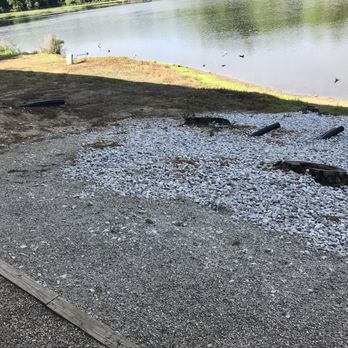 Best Western Indian Oak - Their “lake” looked like a sewage run of cesspool - Hotels Near Me - Chesterton, Indiana
