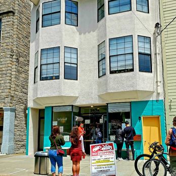 Breadbelly - Outside Breadbelly - Bakeries Near Me - San Francisco, California