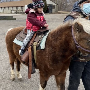 Echo Lake Stables - Pony rides - Horseback Riding Near Me - Newfoundland, New Jersey