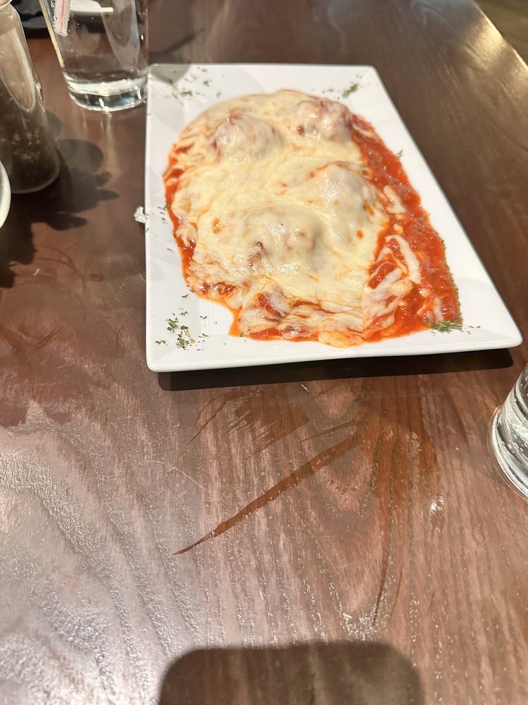 SAMOONI ITALIAN RESTAURANT Updated November 2024 70 Photos & 39