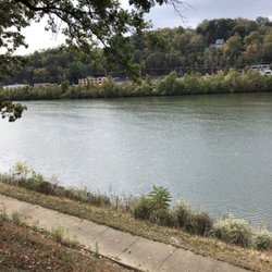 Haddad Riverfront Park - Pretty quiet here during Covidtimes.