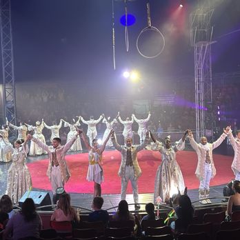 Circus Vargas - The cast - Performing Arts Near Me - Roseville, California