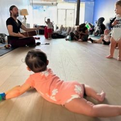 Tunes for Tykes - Children and caregivers enjoying drop-in music classes with Brian at a Williamsburg indoor play space