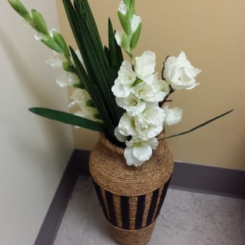 SOMA Orthopedics - To plants right when you walk in.. - Sports Medicine Near Me - San Francisco, California SOMA Orthopedics - To plants right when you walk in.. - Sports Medicine Near Me - San Francisco, California