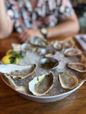 Pearl Tavern by null