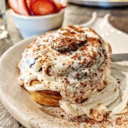 Le Peep - Cinnamon roll