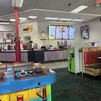 Chuck E. Cheese - Pizza Near Me - Cupertino, California