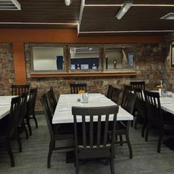 Upper dining, Banquet seating.