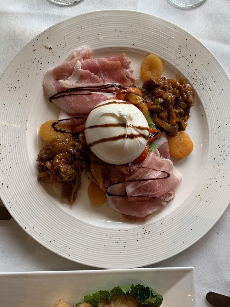 LÌOLÀ Updated COVID19 Hours & Services 84 Photos & 71 Reviews