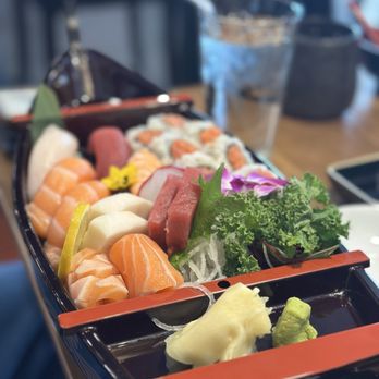 Sushi Kabuki - Lunch menu: Kabuki Combination. - Sushi Bars Near Me - Herndon, Virginia