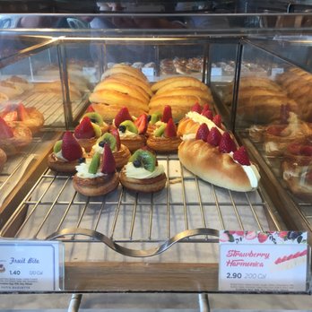 Paris Baguette - See all those strawberries, kiwis, and cream? I'm in dessert heaven!! - Bakeries Near Me - Fullerton, California Paris Baguette - See all those strawberries, kiwis, and cream? I'm in dessert heaven!! - Bakeries Near Me - Fullerton, California