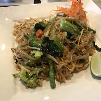 Noodlefan - Vegetable pad Thai.....very fresh - Thai Near Me - Castleton Corners, New York Noodlefan - Vegetable pad Thai.....very fresh - Thai Near Me - Castleton Corners, New York